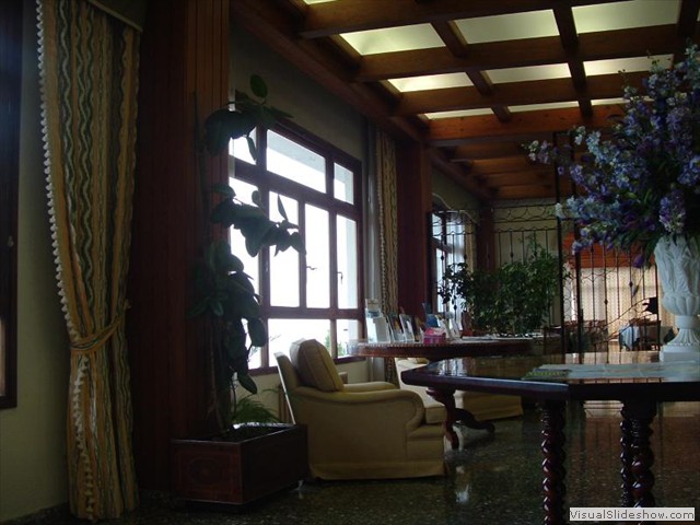 hotel El Encinar lobby