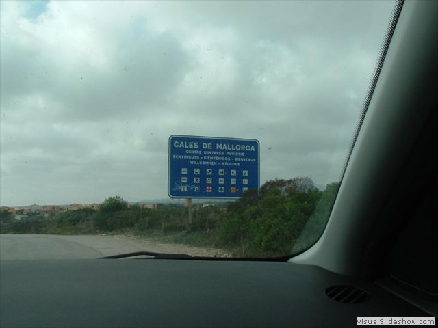 Entering Cales De Mallorca